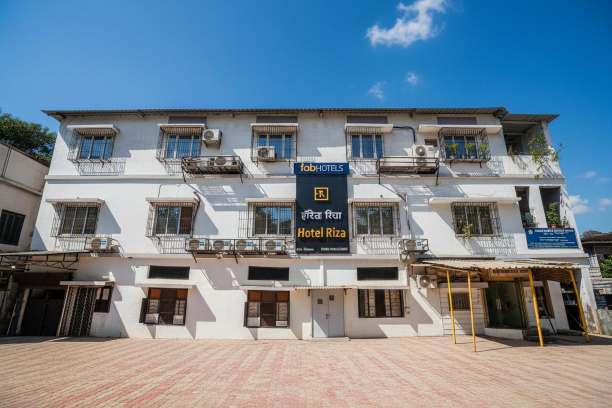 Hotel Riza International - Nr Nesco Exhibition Centre — Photos 2